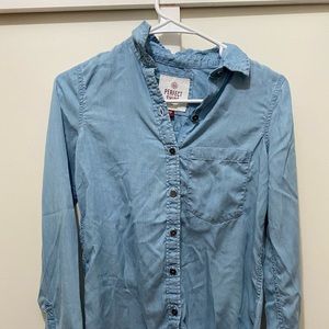Womens XXS blue button down shirt SO